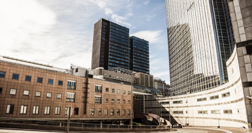 iStock_000064636455_Large iStock_000064636455_Large